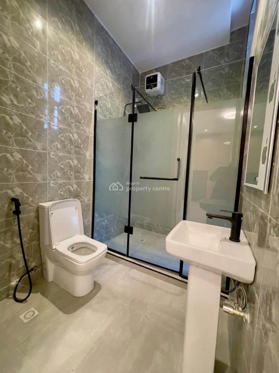 Decently Finished Luxury 2 Bed Apartment, Ologolo, Lekki, Lagos, Block of Flats for Sale