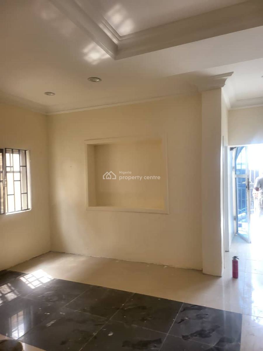 2 Bedrooms Flat, Omole Phase 2, Ikeja, Lagos, Flat / Apartment for Rent