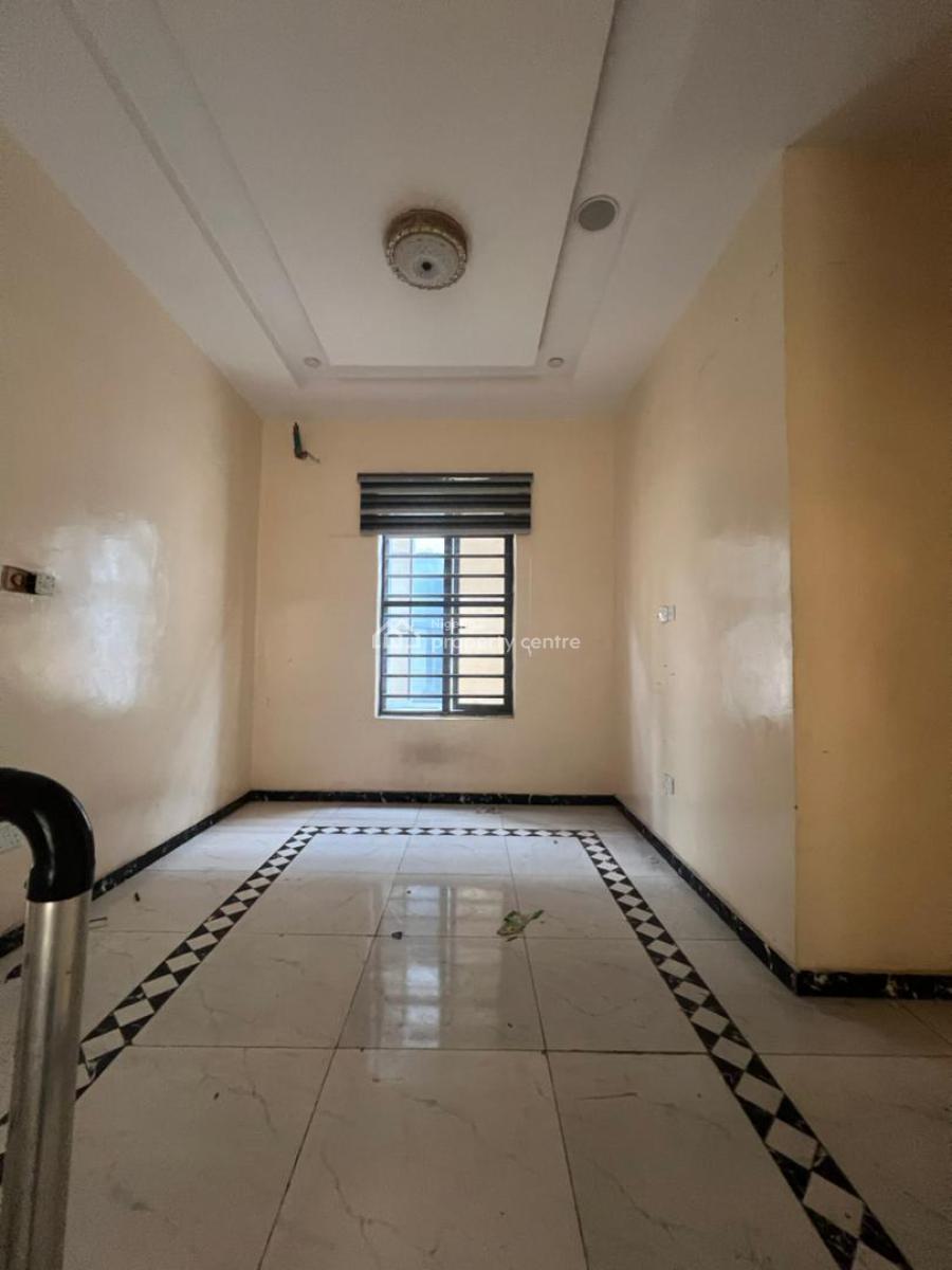 Well Maintained 4 Bedroom Semi Detached Duplex with Bq, Orchid Road, Lekki, Lagos, Semi-detached Duplex for Rent