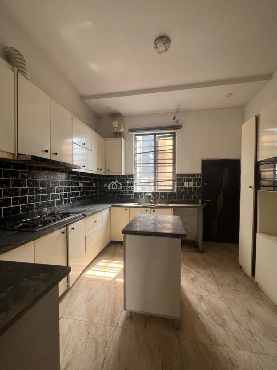 Well Maintained 4 Bedroom Semi Detached Duplex with Bq, Orchid Road, Lekki, Lagos, Semi-detached Duplex for Rent