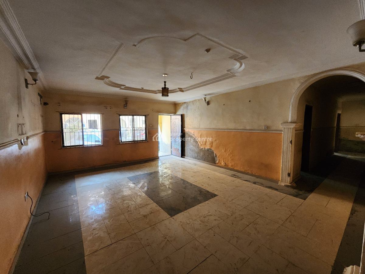 Strategically Located 3 Bedroom Apartment at Wuye, Abuja, Wuye, Abuja, Flat / Apartment for Sale