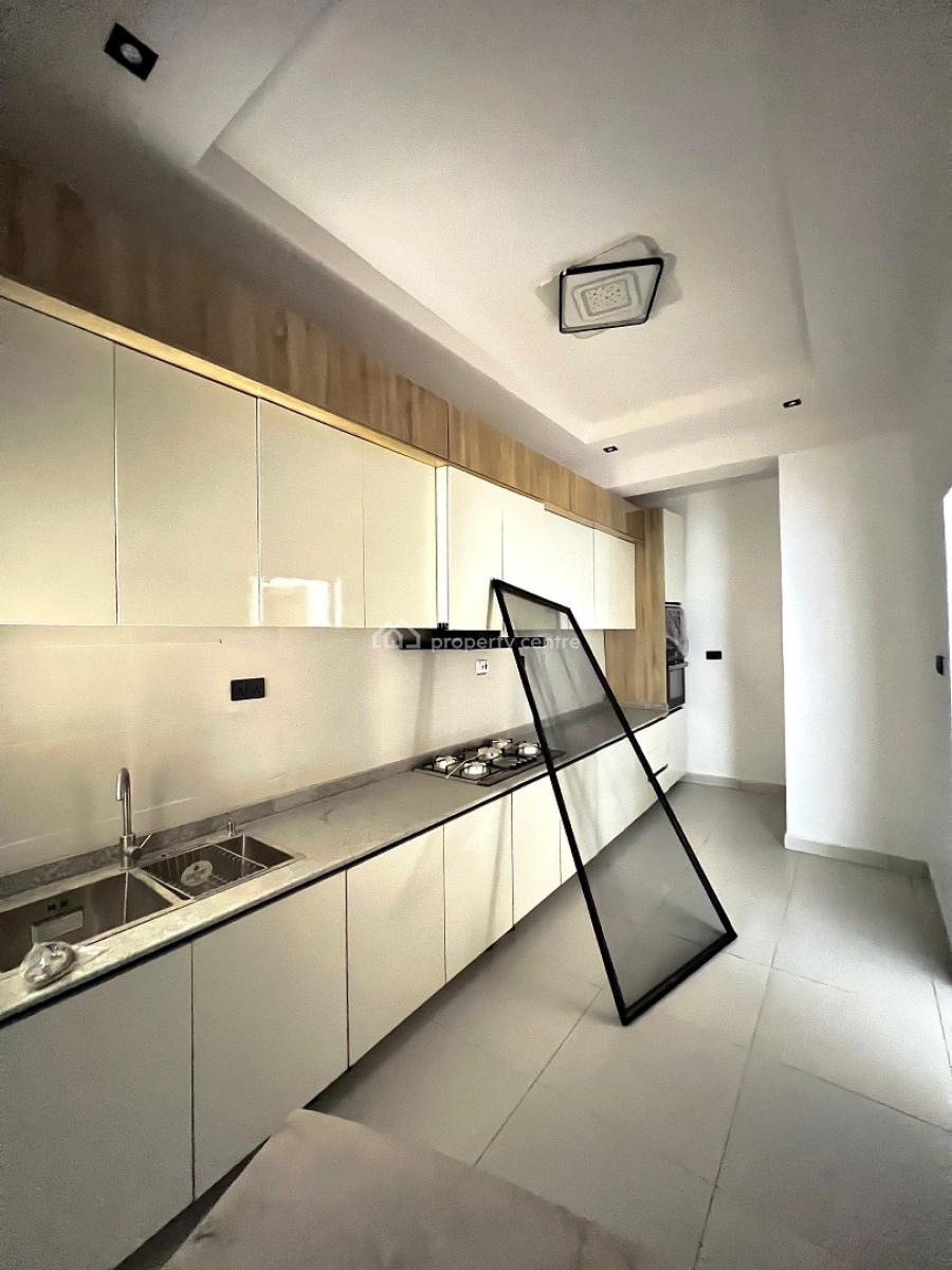 Spacious 2- Bedroom Apartment, Ologolo, Lekki, Lagos, Flat / Apartment for Sale