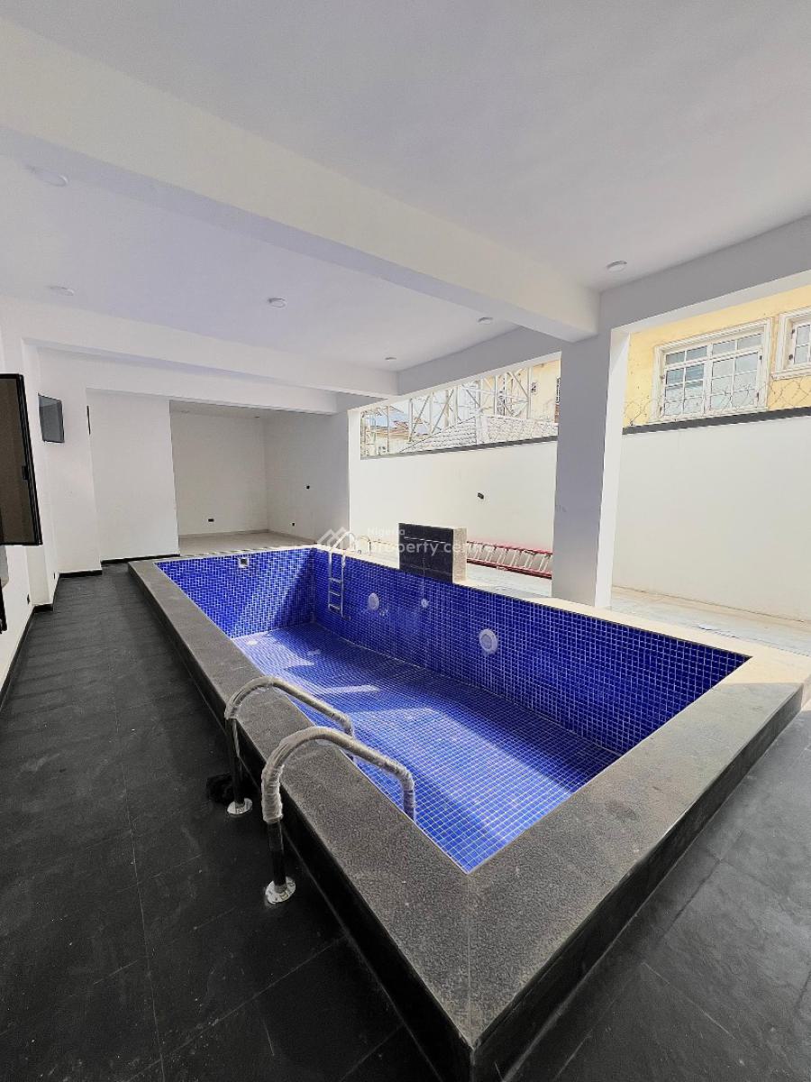 Spacious 2- Bedroom Apartment, Ologolo, Lekki, Lagos, Flat / Apartment for Sale