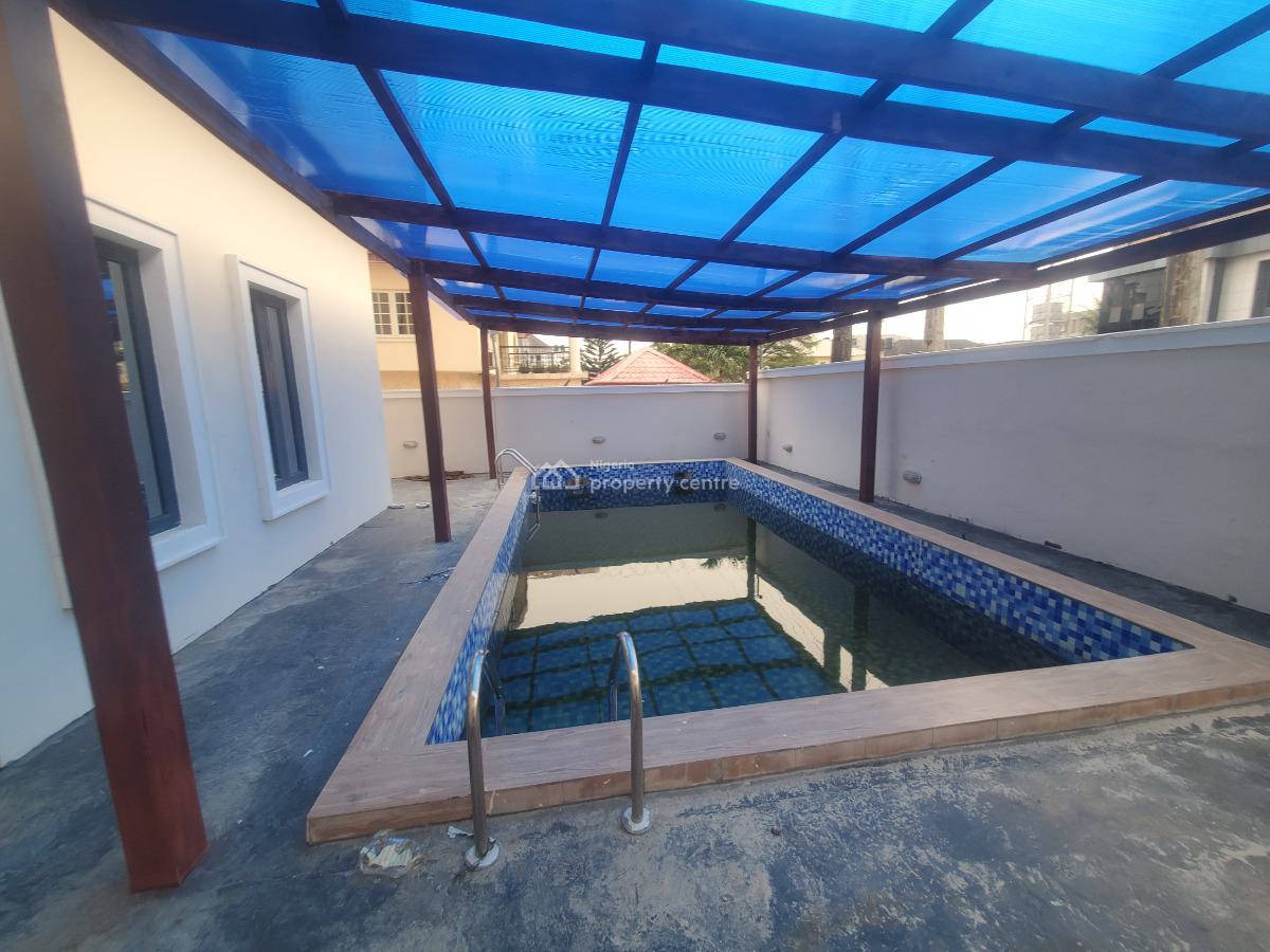 Well Maintained 3 Bedrooms Apartment with Swimming Pool and Gym, Elf, Lekki Phase 1, Lekki, Lagos, Flat / Apartment for Rent