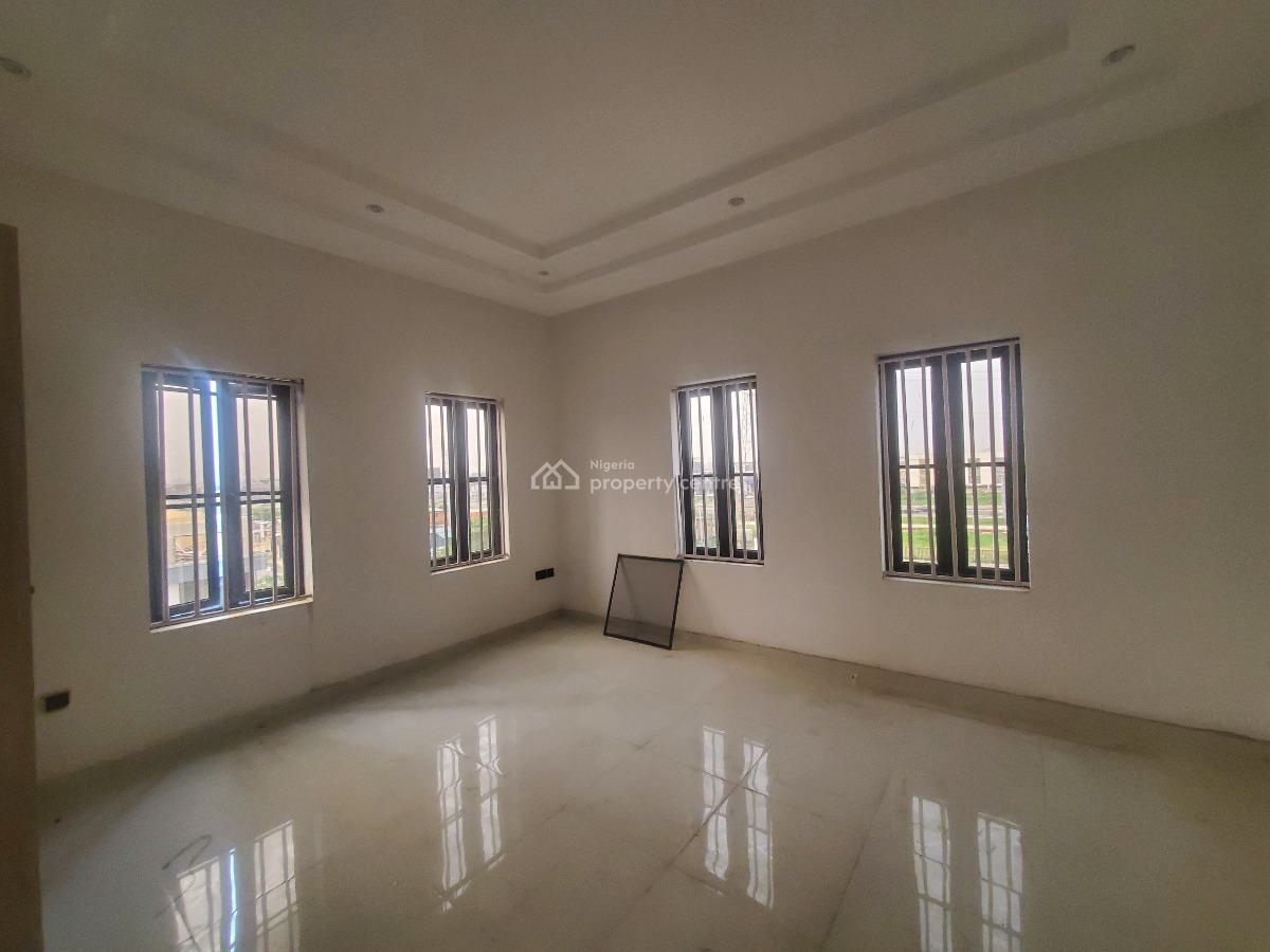 Well Maintained 3 Bedrooms Apartment with Swimming Pool and Gym, Elf, Lekki Phase 1, Lekki, Lagos, Flat / Apartment for Rent