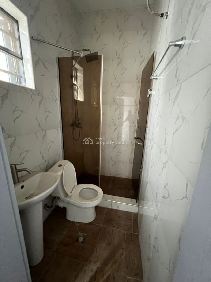 Fully Serviced Single Room Sharing Kitchen in a Serene and Secured Est, Ikota Gra Via Megachiken, Lekki, Lagos, Flat / Apartment for Rent