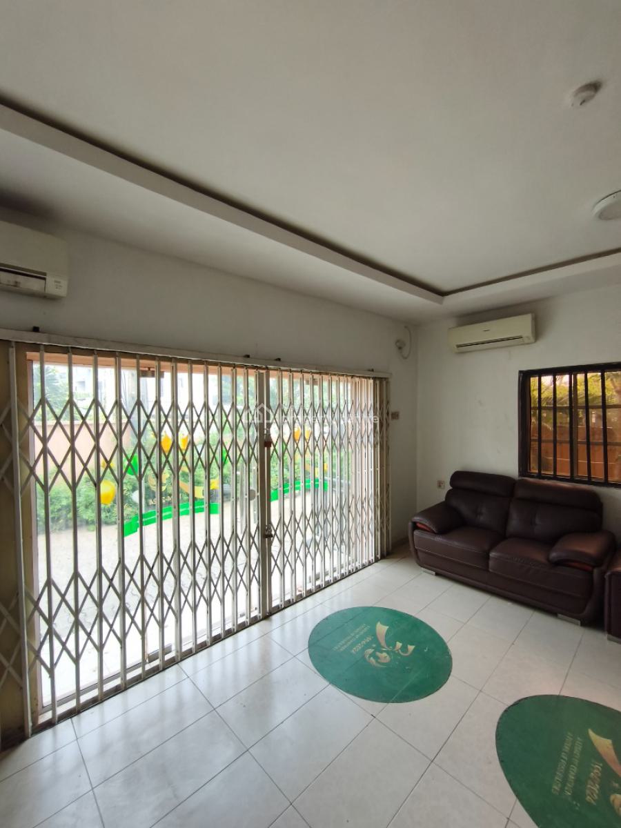 Exclusive 4units of 4 Bedroom Apartment with a Room Bq, Shonibare Estate, Ikeja., Ikeja Gra, Ikeja, Lagos, Flat / Apartment for Rent