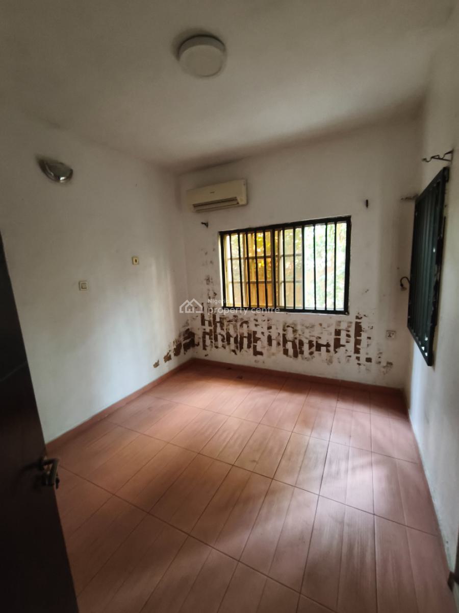 Exclusive 4units of 4 Bedroom Apartment with a Room Bq, Shonibare Estate, Ikeja., Ikeja Gra, Ikeja, Lagos, Flat / Apartment for Rent