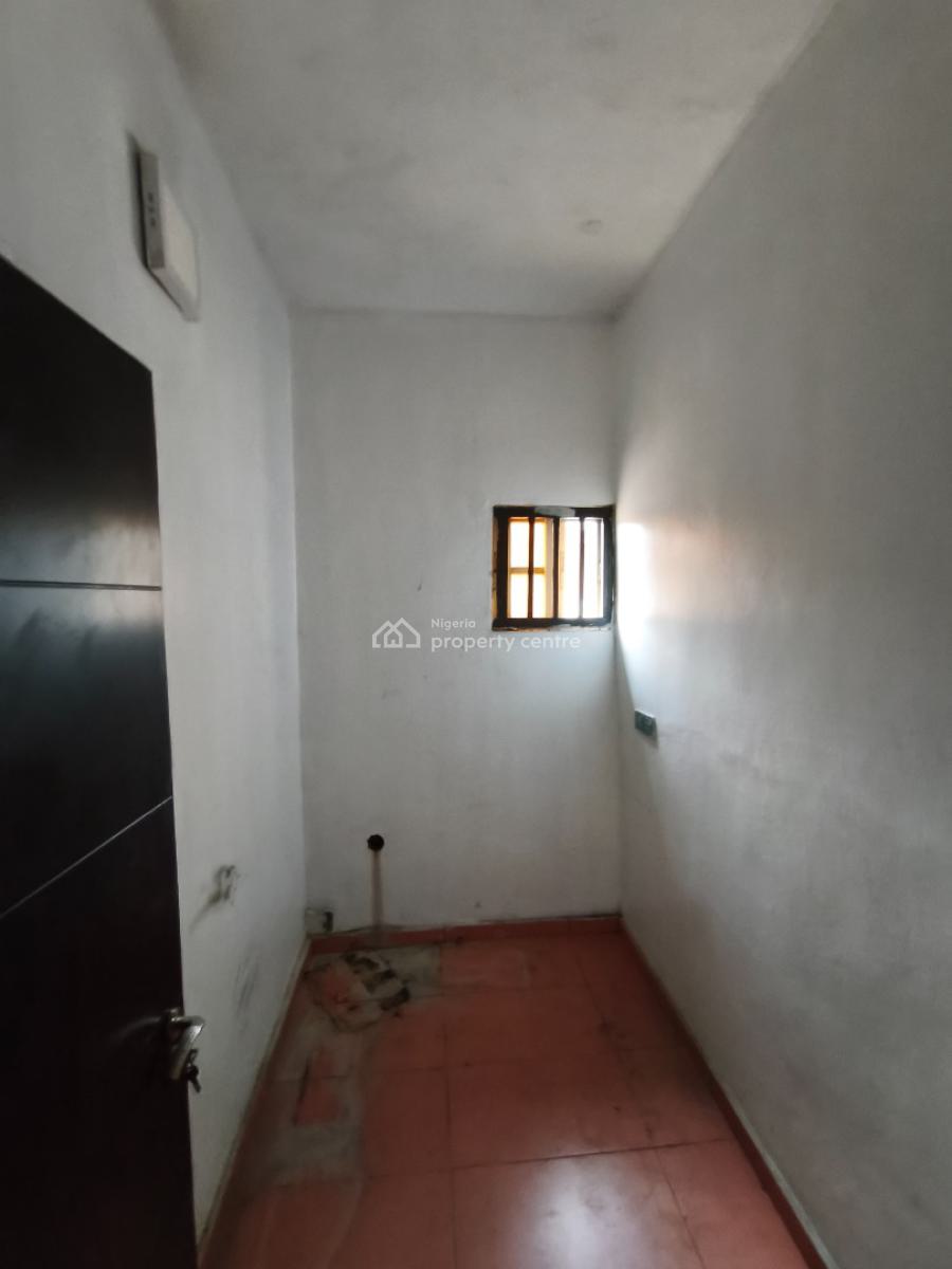 Exclusive 4units of 4 Bedroom Apartment with a Room Bq, Shonibare Estate, Ikeja., Ikeja Gra, Ikeja, Lagos, Flat / Apartment for Rent