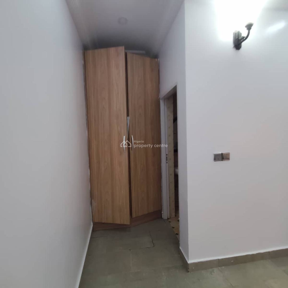 Standard Two Bedroom Apartment, Silverland Estate Sangotedo, Ajah, Lagos, Flat / Apartment for Rent