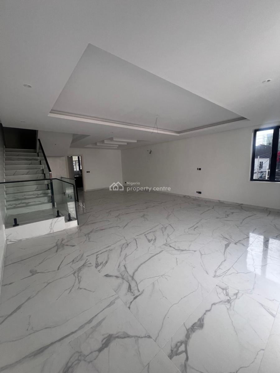 5 Bedroom Semi-detached Duplexes with Bq, Lekki Phase 1, Lekki, Lagos, Semi-detached Duplex for Sale