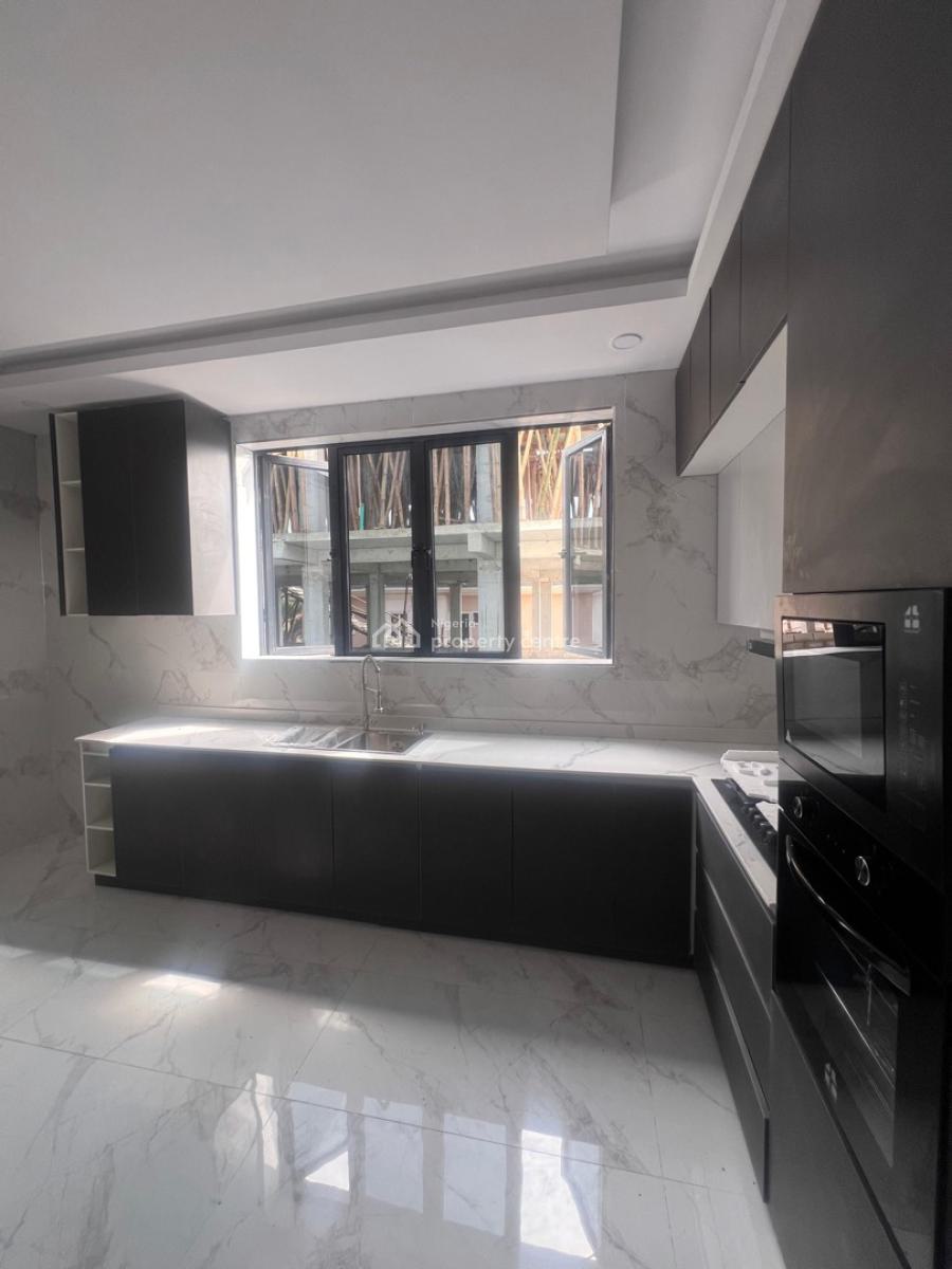 5 Bedroom Semi-detached Duplexes with Bq, Lekki Phase 1, Lekki, Lagos, Semi-detached Duplex for Sale