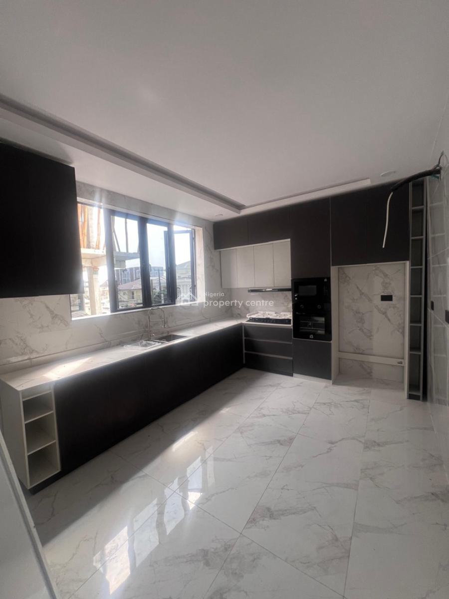 5 Bedroom Semi-detached Duplexes with Bq, Lekki Phase 1, Lekki, Lagos, Semi-detached Duplex for Sale