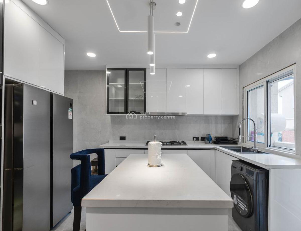 Luxury 3 Bedroom Apartment, Banana Island, Ikoyi, Lagos, Block of Flats for Sale