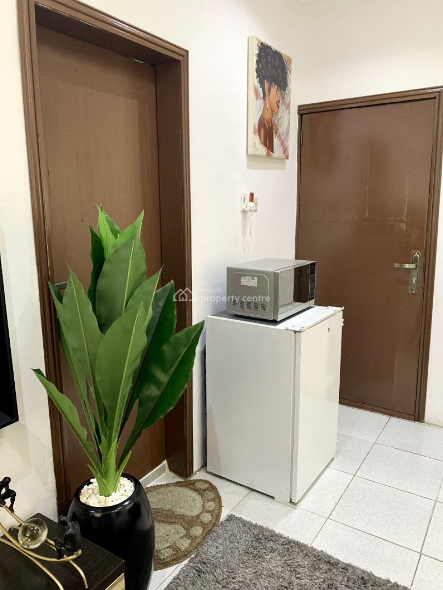 Stylish Ensuite 1 Bedroom Apartment, Adewale Kolawole Crescent, Marwa, Lekki Phase 1, Lekki, Lagos, Flat / Apartment Short Let