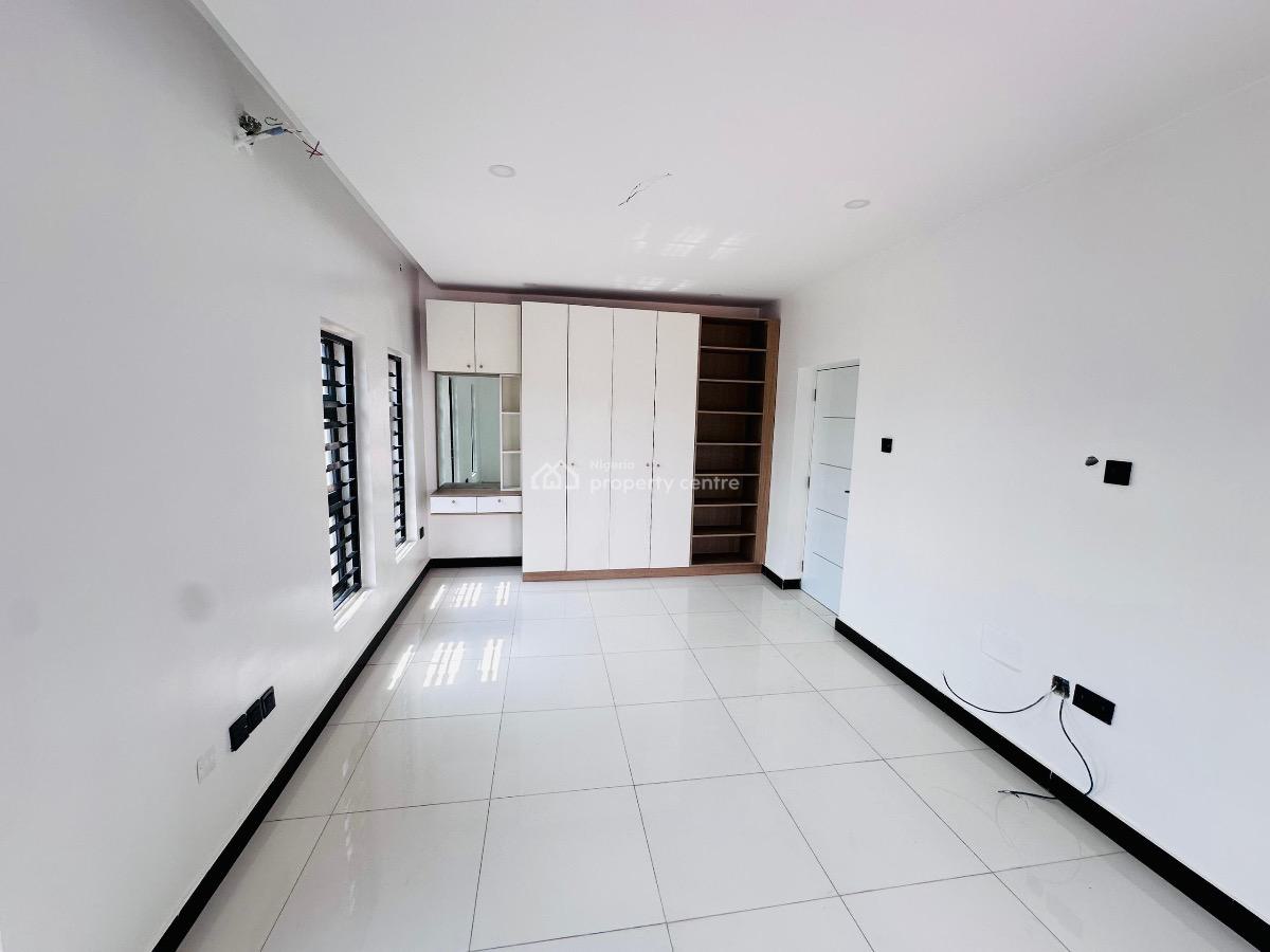 1 Unit of 3 Bedroom Duplex  2 Units of 1 Bedroom, Lugbe District, Abuja, Detached Duplex for Sale