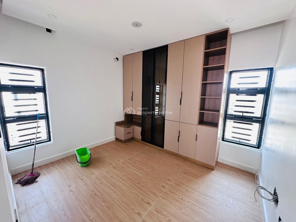 1 Unit of 3 Bedroom Duplex  2 Units of 1 Bedroom, Lugbe District, Abuja, Detached Duplex for Sale