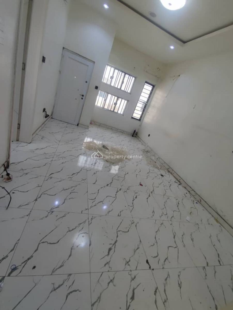 Spacious Master Bedroom Studio Apartment, Orchid Road Lekki Before Roundabout, Lekki, Lagos, Self Contain (single Rooms) for Rent