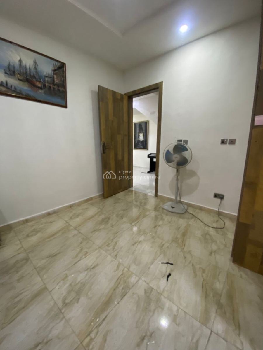 Fully Serviced Mini Flat with Pool, Gym and 24/7 Electricity, Lekki, Lagos, Mini Flat (room and Parlour) for Rent