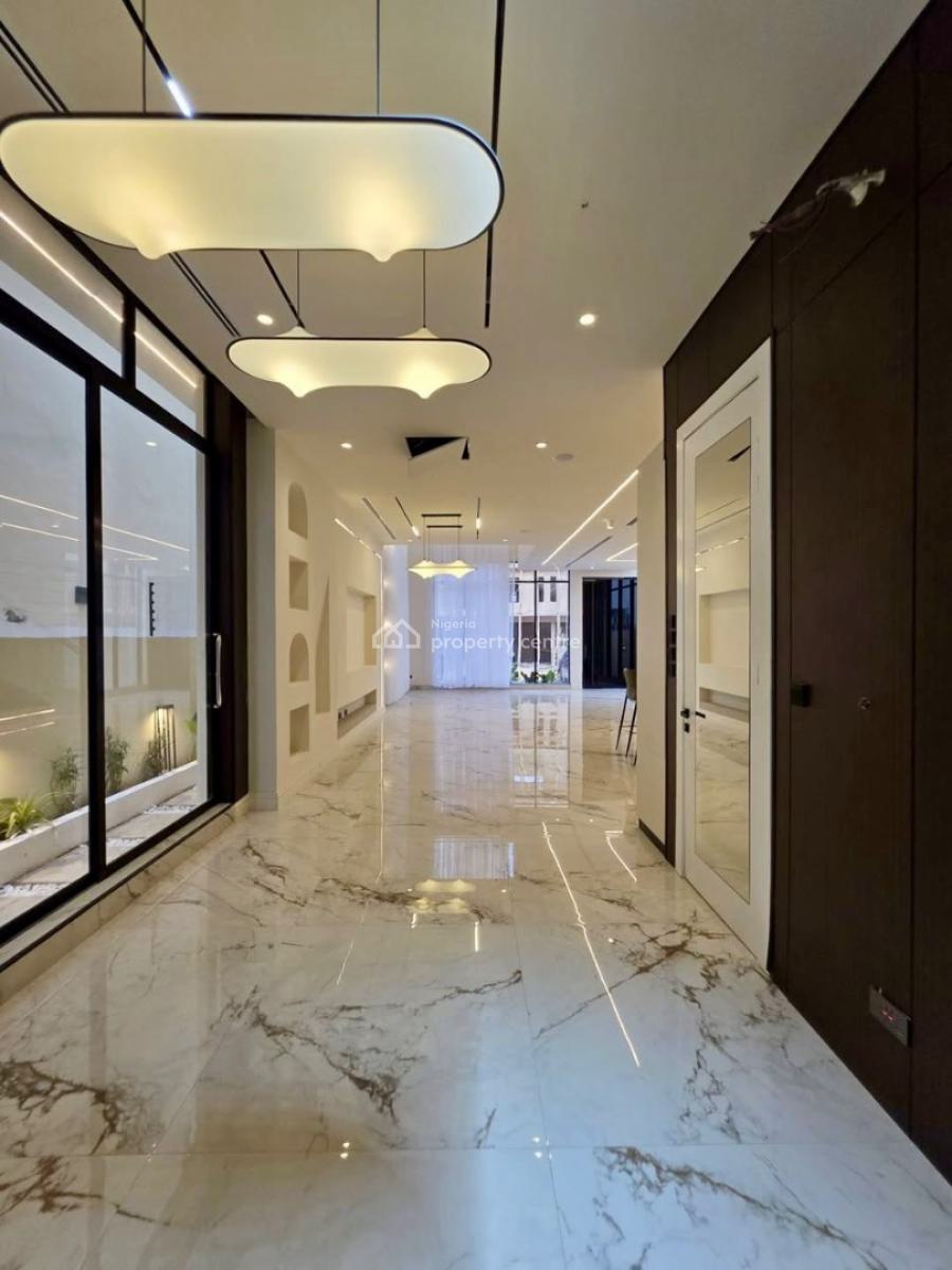 Top-tier 5-bedroom Detached Property with Bq & Excellent Layout, Lekki Phase 1, Lekki, Lagos, House for Sale