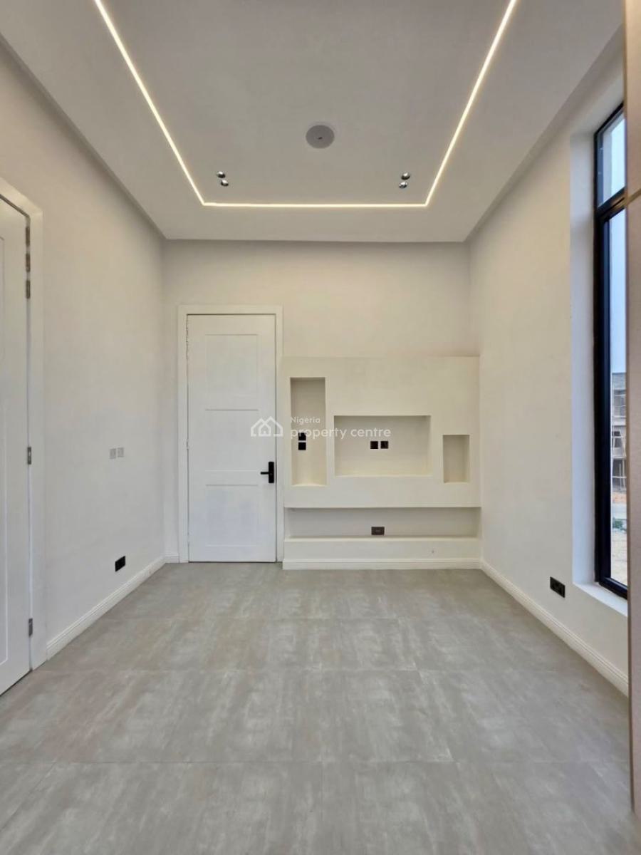 Top-tier 5-bedroom Detached Property with Bq & Excellent Layout, Lekki Phase 1, Lekki, Lagos, House for Sale