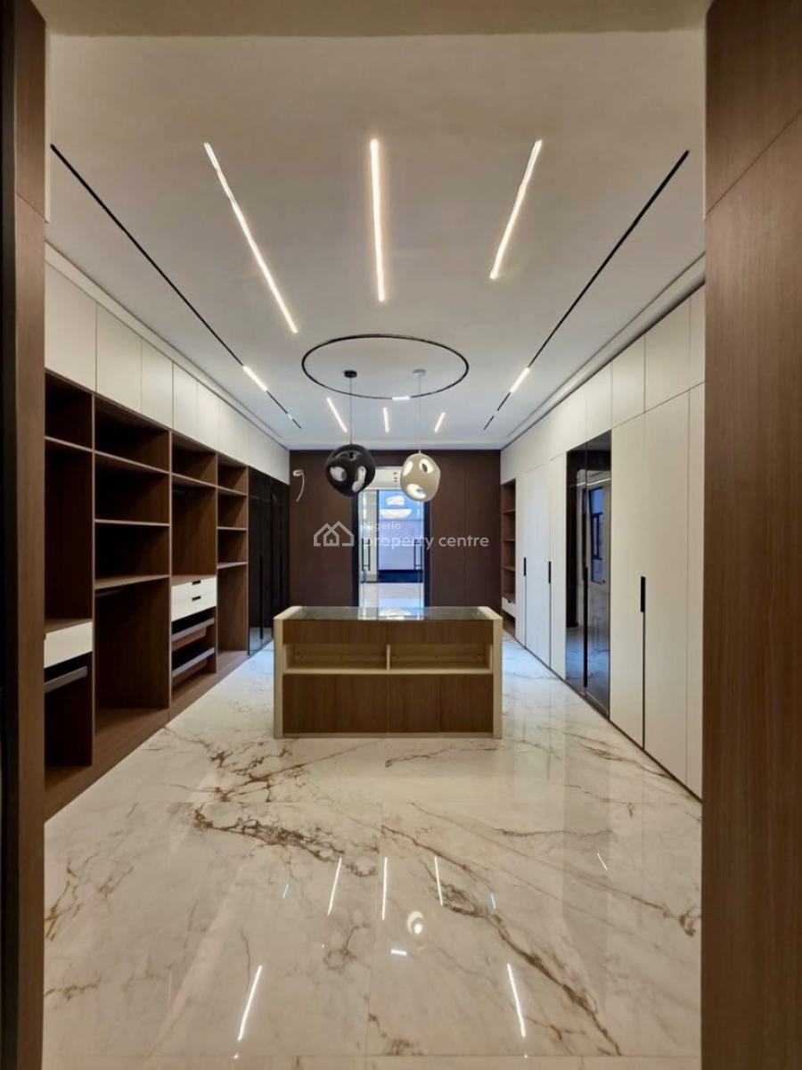 Top-tier 5-bedroom Detached Property with Bq & Excellent Layout, Lekki Phase 1, Lekki, Lagos, House for Sale