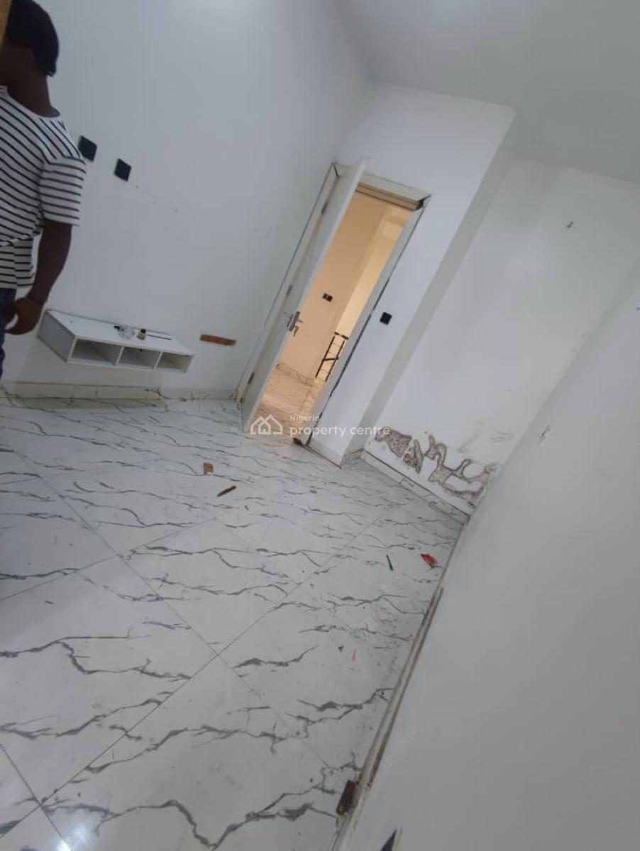 Converted Miniflat, Orchid Road Before Roundabout, Lekki, Lagos, Mini Flat (room and Parlour) for Rent