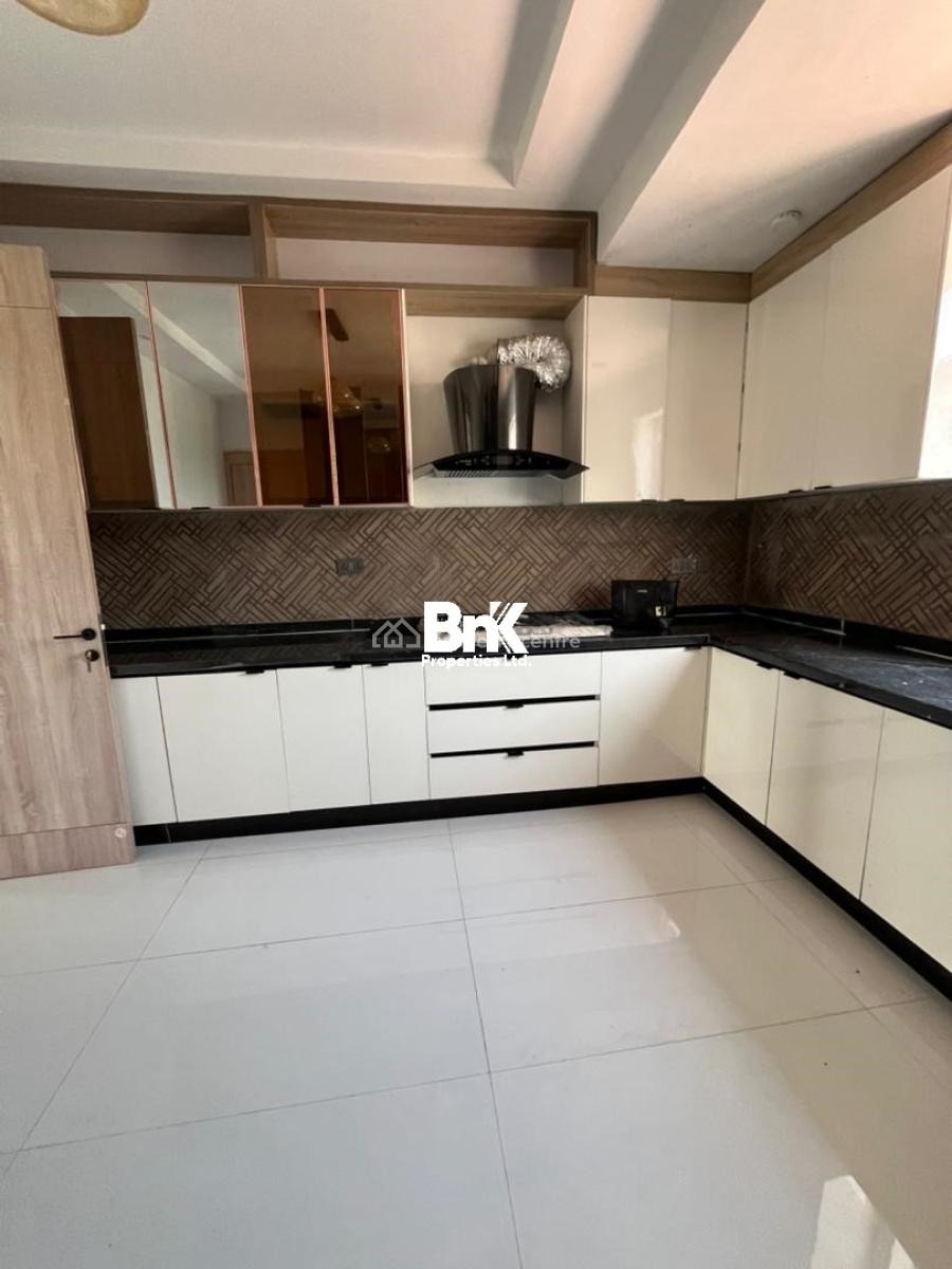 Classic 3 Bedroom Apartment with Elevator (4th Floor), Victoria Island (vi), Lagos, Flat / Apartment for Sale