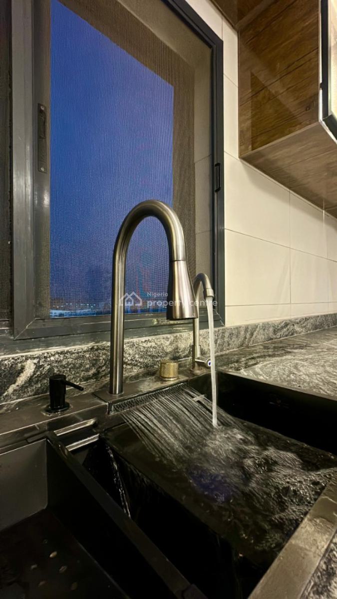 Luxury 3 Bedroom Paint House with a Cinema, Water Corporation Drive, Oniru, Victoria Island (vi), Lagos, Flat / Apartment Short Let