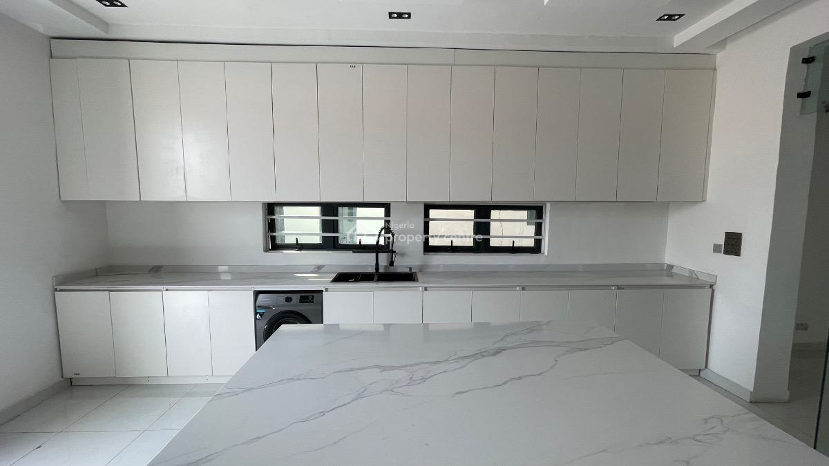 Luxury and Spacious 5 Bedroom Fully Detached Duplex with a Bq and Pool, Chevron, Lekki, Lagos, Detached Duplex for Sale