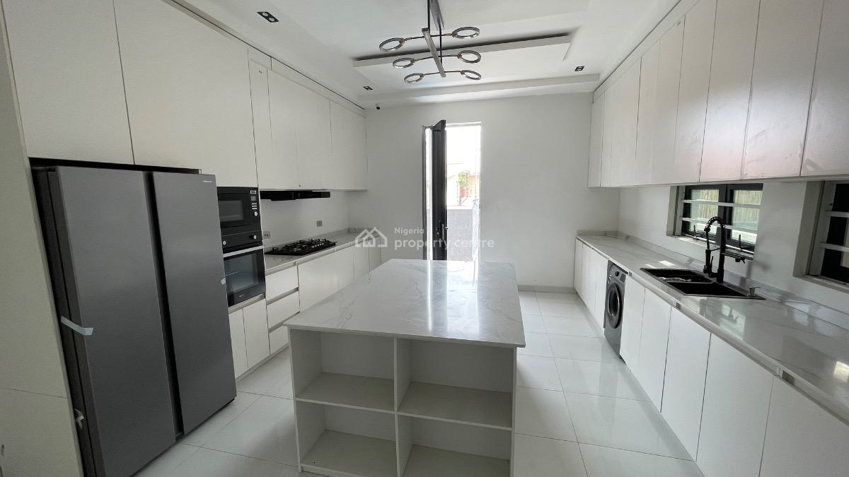 Luxury and Spacious 5 Bedroom Fully Detached Duplex with a Bq and Pool, Chevron, Lekki, Lagos, Detached Duplex for Sale