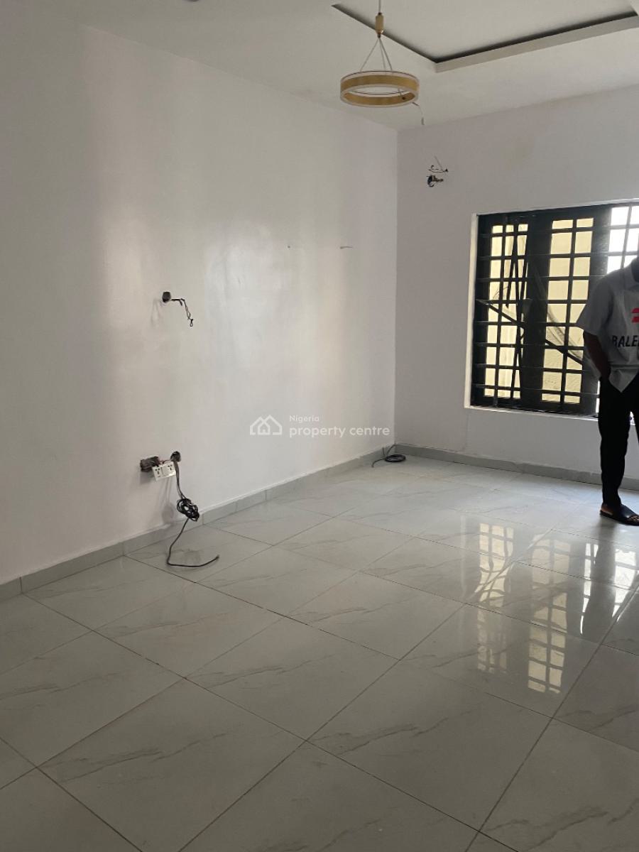 2 Bedroom Apartment, Ologolo, Lekki, Lagos, Flat / Apartment for Rent