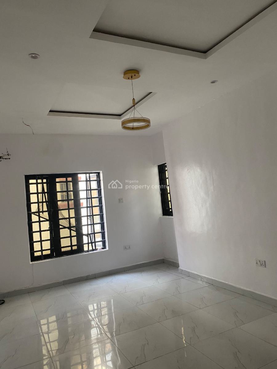 2 Bedroom Apartment, Ologolo, Lekki, Lagos, Flat / Apartment for Rent