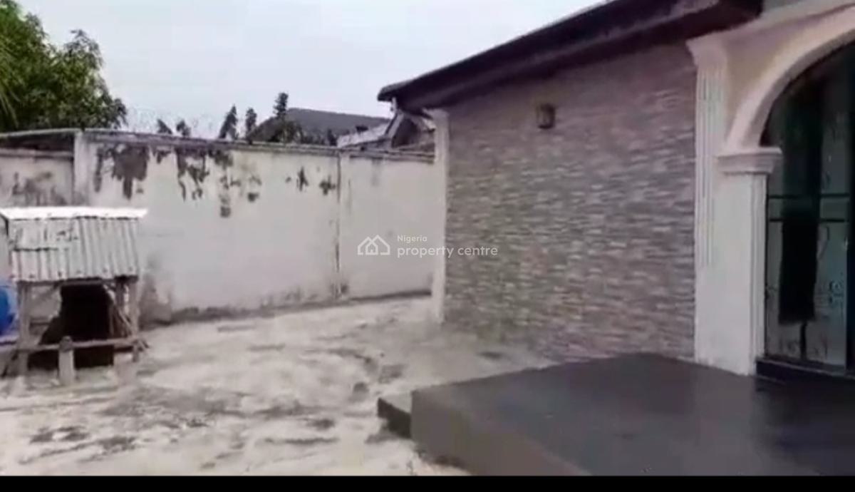 Distress 3 Bedroom Bungalow All Rooms Ensuite, Igbolomu, Agric, Ikorodu, Lagos, Detached Bungalow for Sale