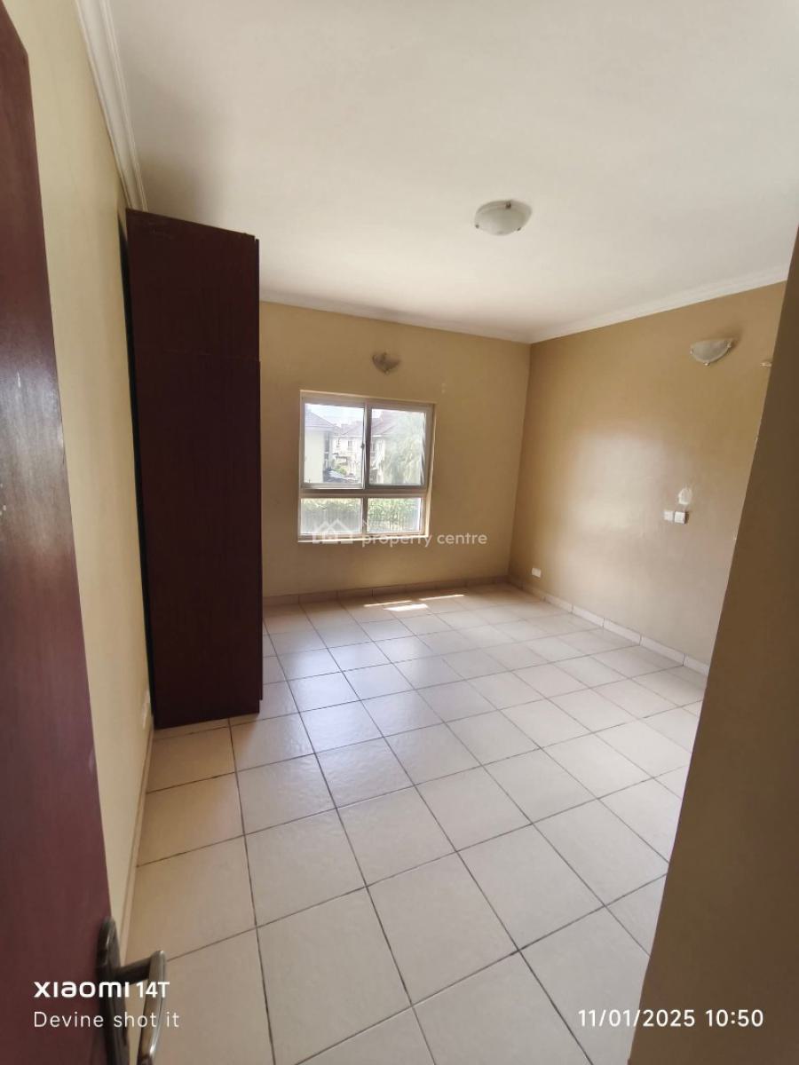 Luxury and Spacious Fully Serviced Unfurnished 3bedroom Apartment, Cadogan Estate Osapa London, Lekki, Lagos, Flat / Apartment for Rent