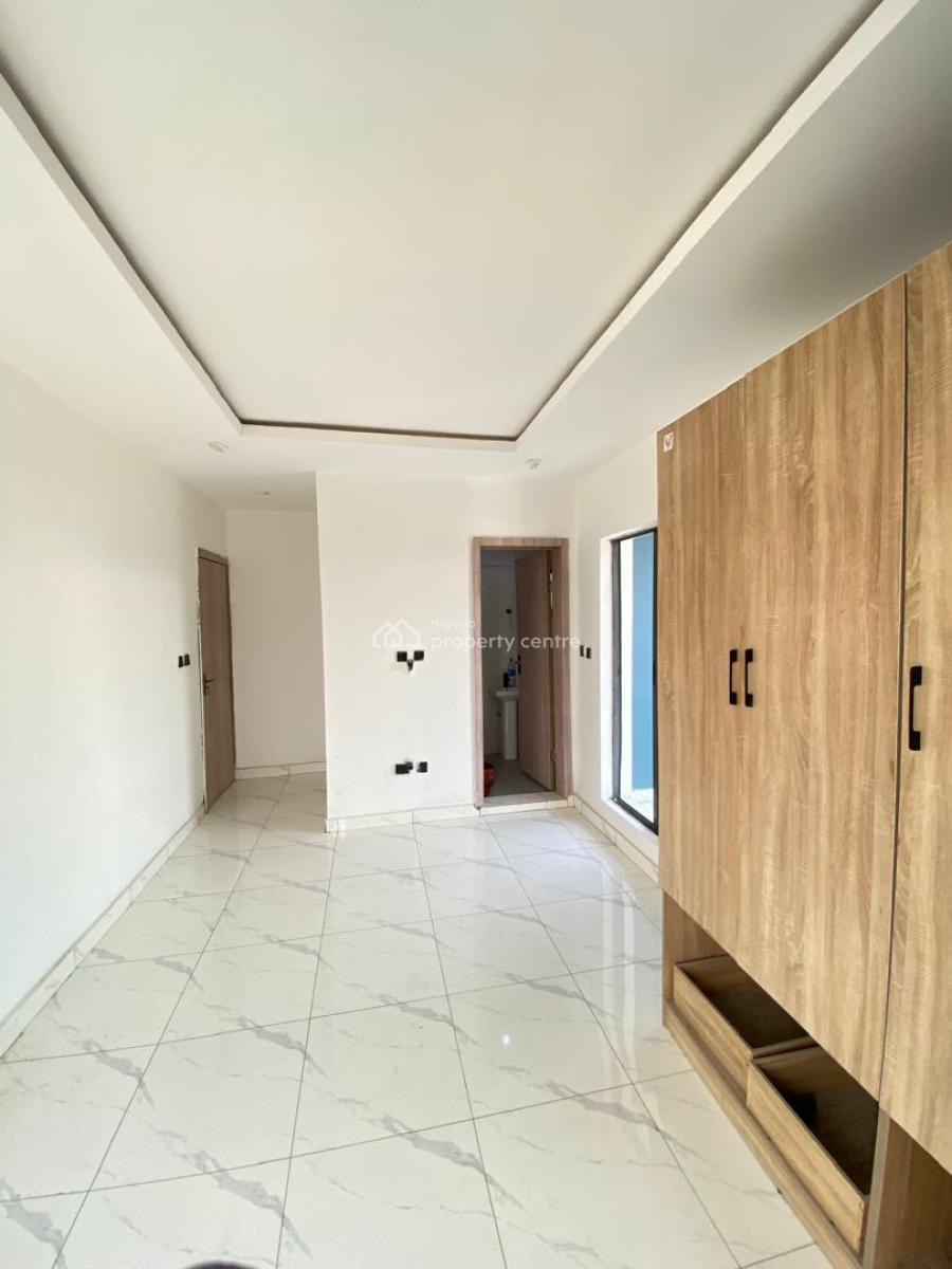 2 Bedroom, Lekki, Lagos, Flat / Apartment for Sale