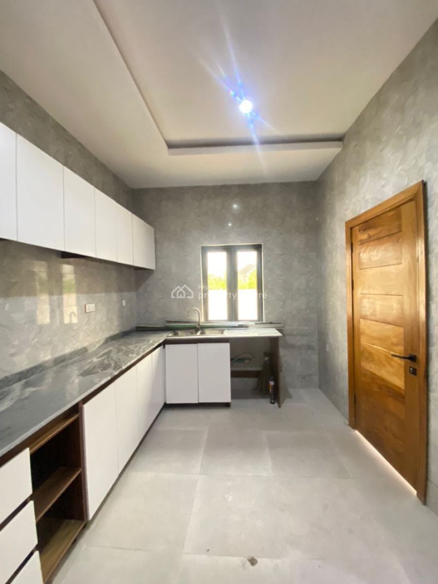 2 Bedroom, Lekki, Lagos, Flat / Apartment for Sale