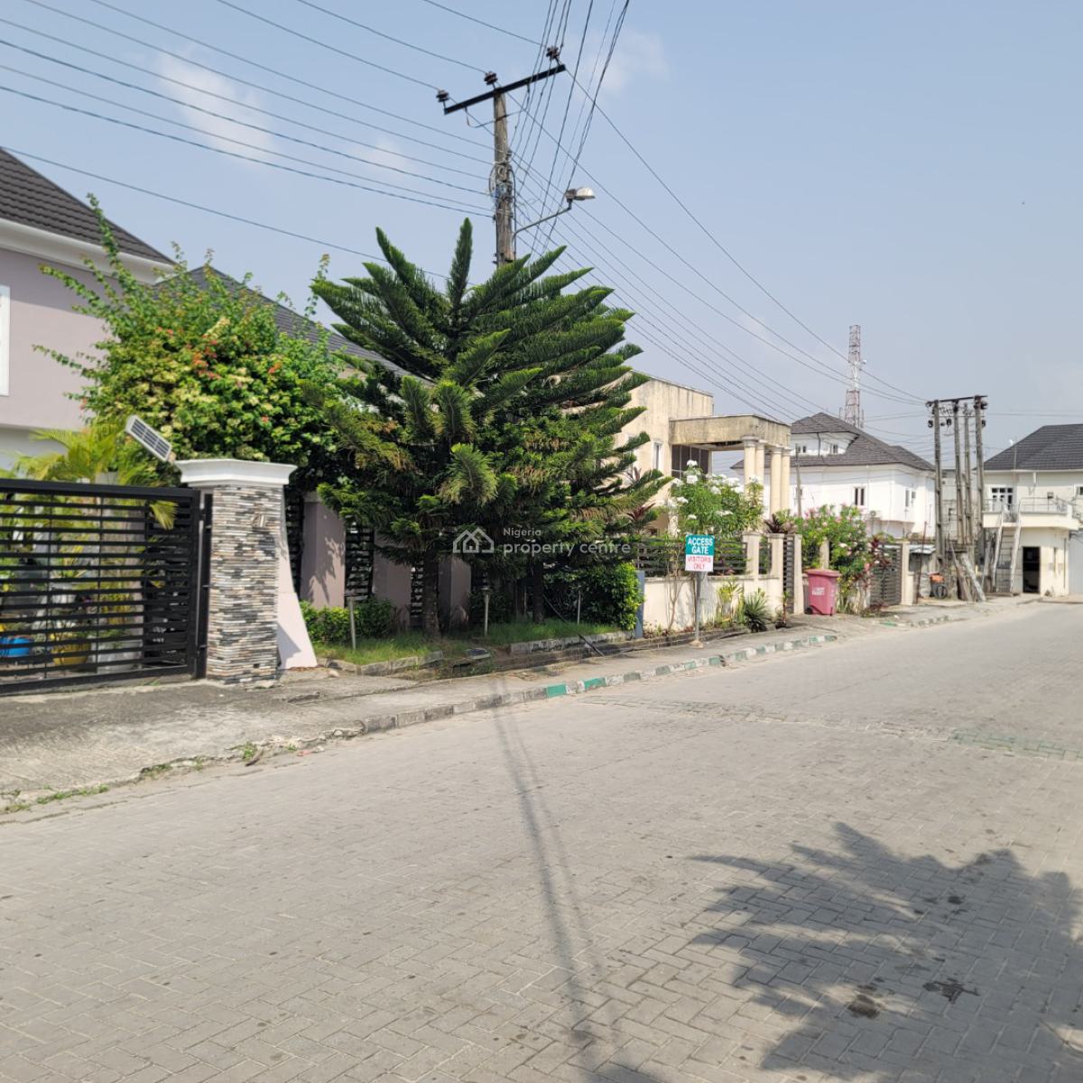 6 Bedroom Partially Furnished Fully Detached Duplex, Behind Shoprite Novare Mall/ Pearl Garden Estate, Sangotedo, Ajah, Lagos, Detached Duplex for Sale