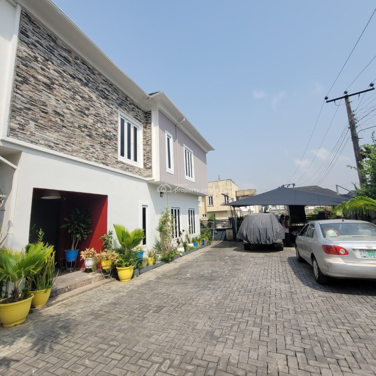 6 Bedroom Partially Furnished Fully Detached Duplex, Behind Shoprite Novare Mall/ Pearl Garden Estate, Sangotedo, Ajah, Lagos, Detached Duplex for Sale