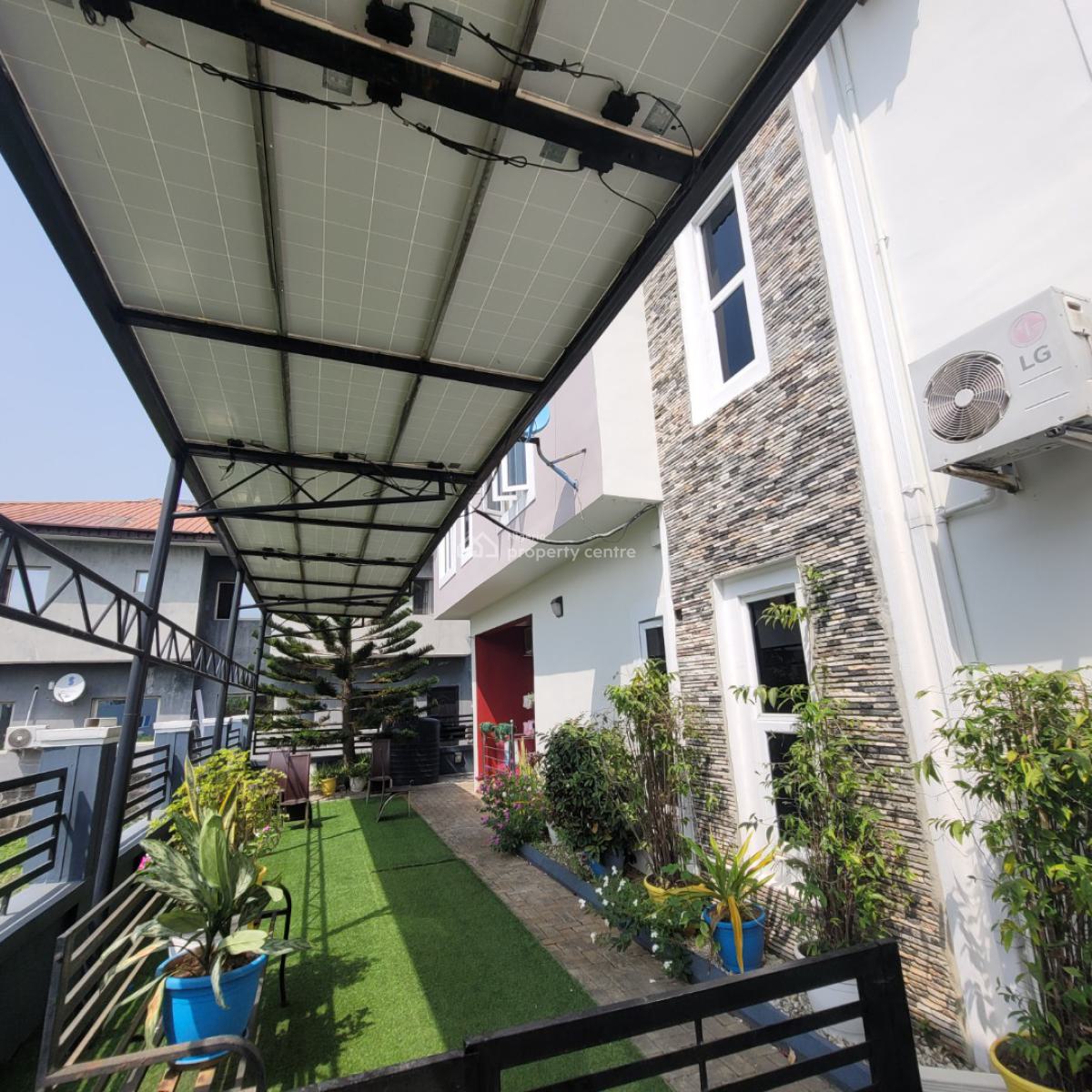 6 Bedroom Partially Furnished Fully Detached Duplex, Behind Shoprite Novare Mall/ Pearl Garden Estate, Sangotedo, Ajah, Lagos, Detached Duplex for Sale