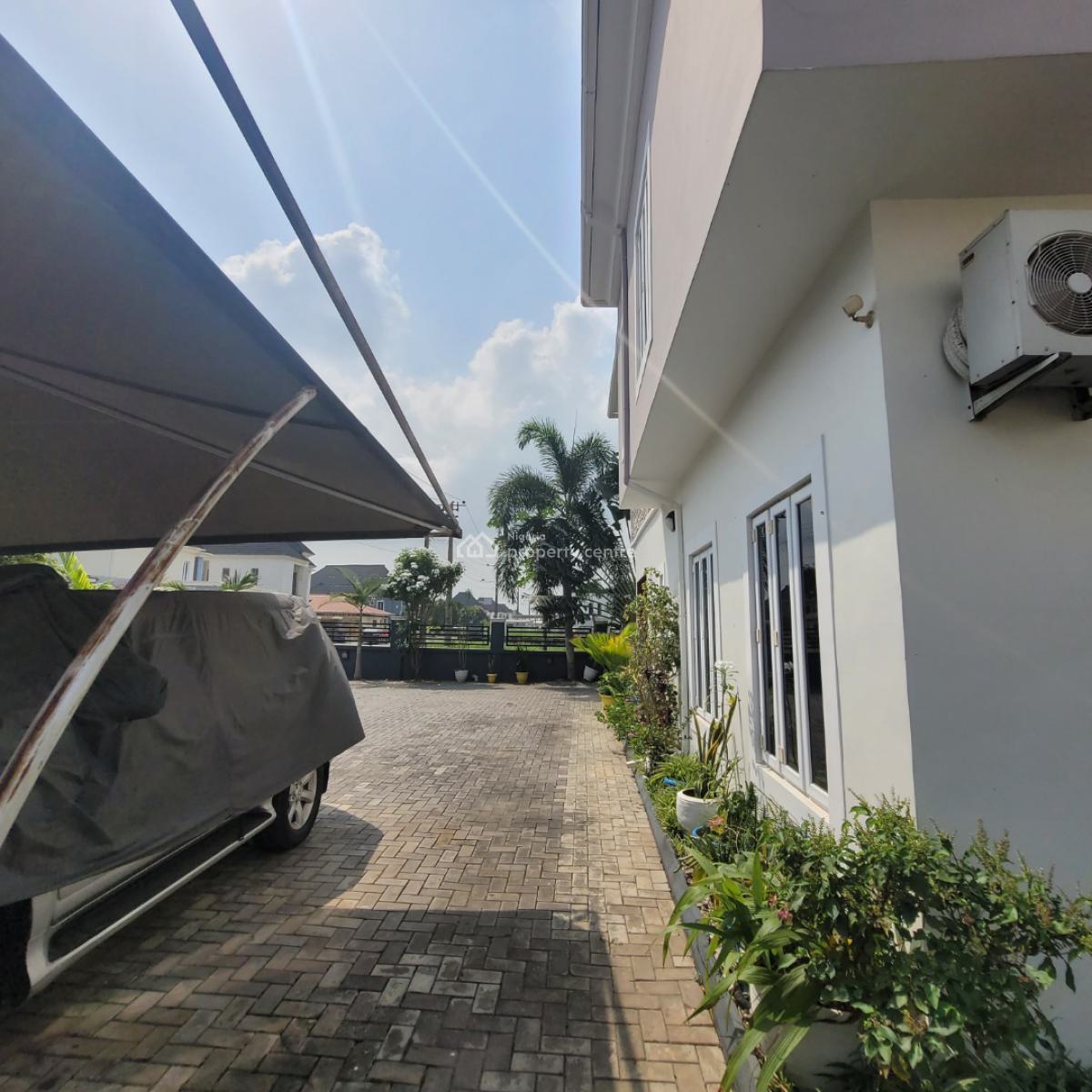 6 Bedroom Partially Furnished Fully Detached Duplex, Behind Shoprite Novare Mall/ Pearl Garden Estate, Sangotedo, Ajah, Lagos, Detached Duplex for Sale