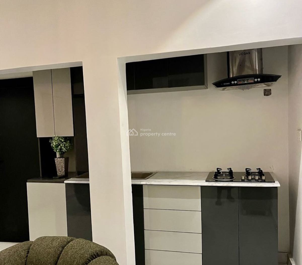 2 Bedroom Apartment, Off Tombia Extension Gra, Port Harcourt, Rivers, Flat / Apartment Short Let