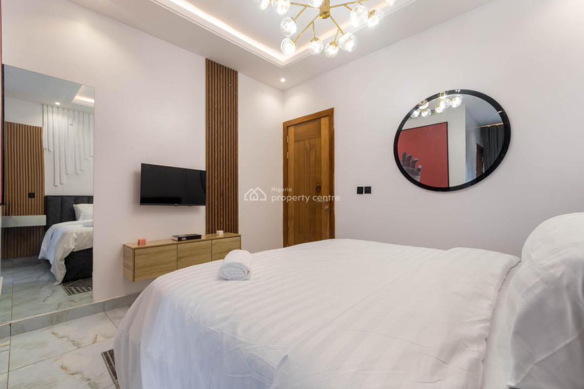 Luxury 2 Bedroom Maisonette with Top Notch Amenities, House Keeping with Chef on Demand, Lekki Phase 1, Lekki, Lagos, Flat / Apartment Short Let