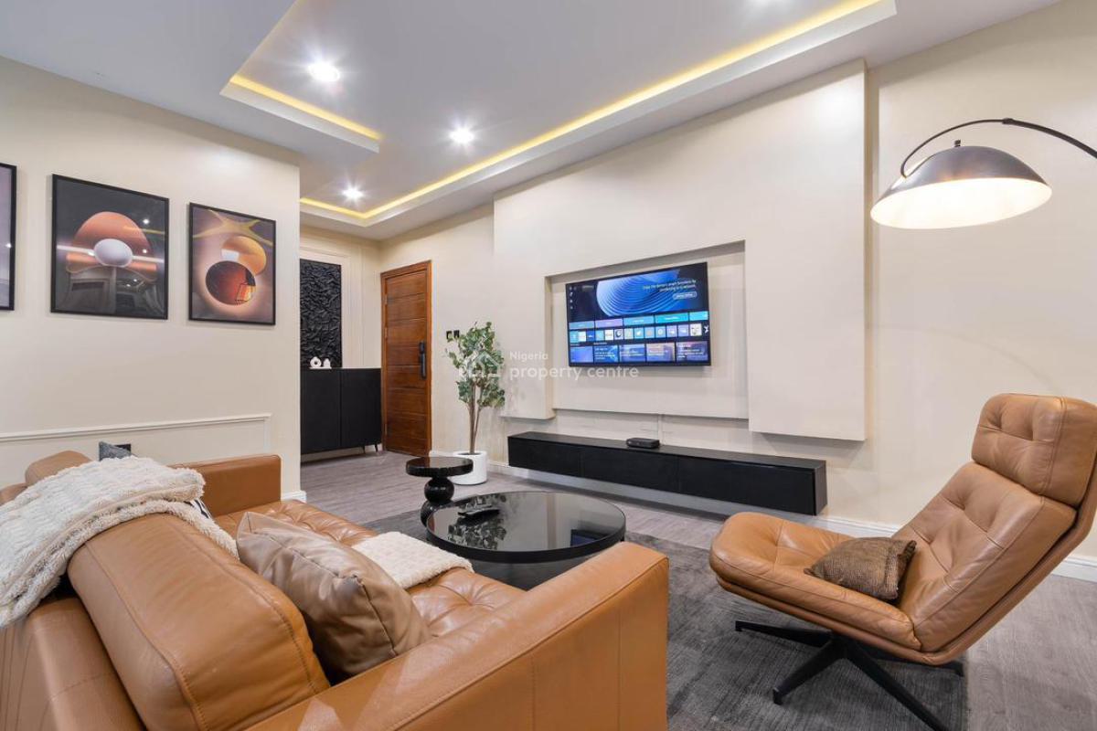 Luxury Brand New 2 Bedroom Apartment with Top Notch Amenities, Housekeeping,balcony,en-suite Rooms ,chef and Lots More, Lekki Phase 1, Lekki, Lagos, Flat / Apartment Short Let