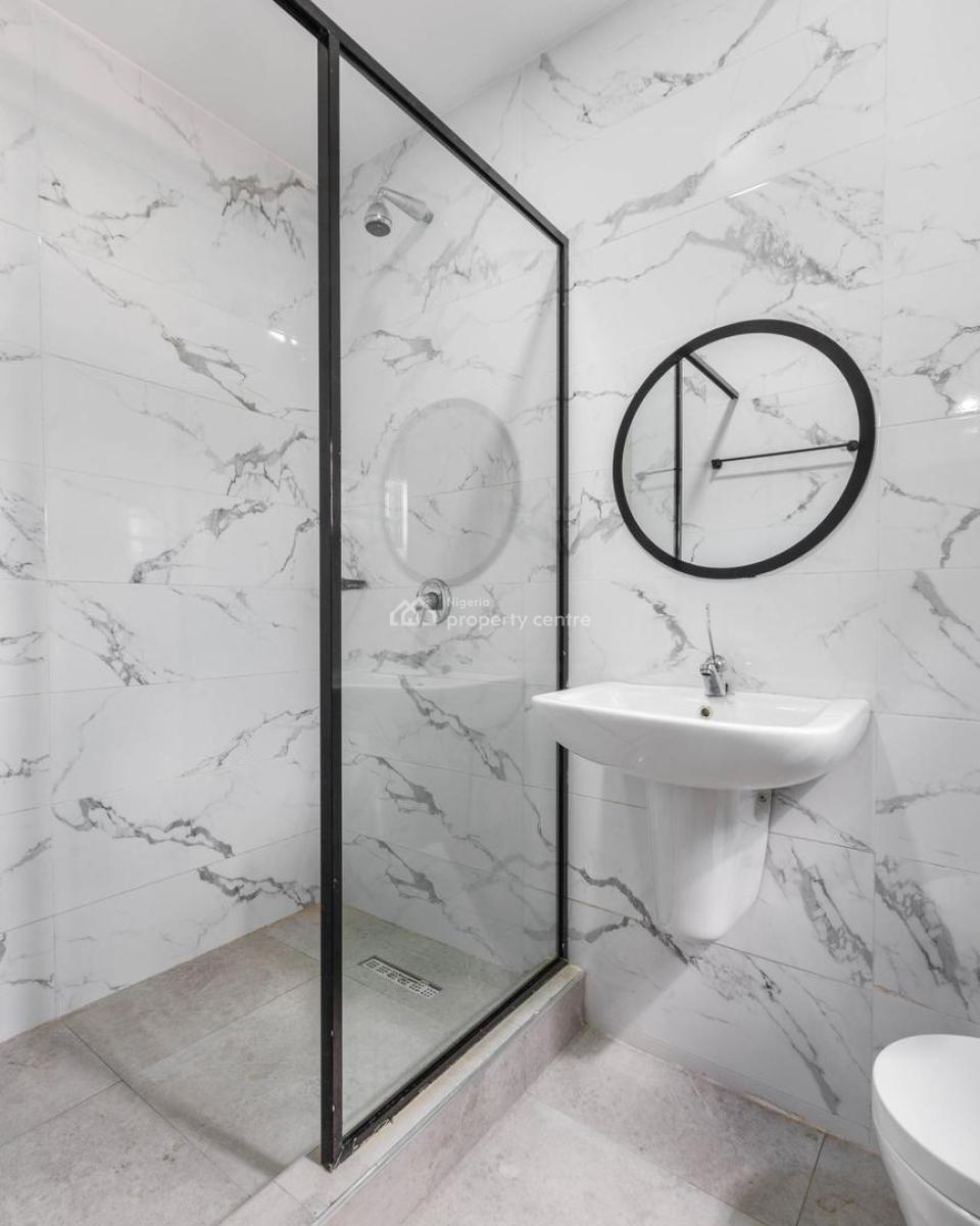 Luxury Brand New 2 Bedroom Apartment with Top Notch Amenities, Housekeeping,balcony,en-suite Rooms ,chef and Lots More, Lekki Phase 1, Lekki, Lagos, Flat / Apartment Short Let