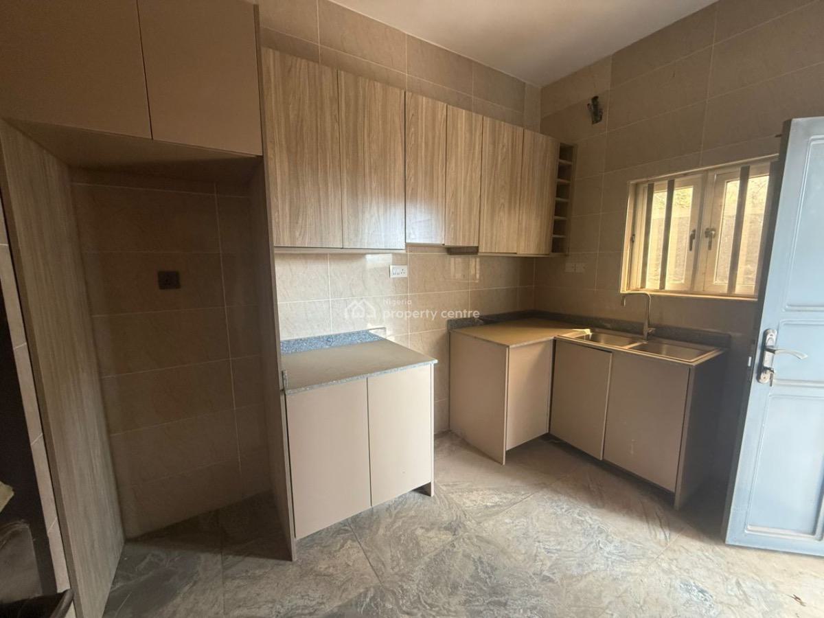 2 Bedroom Terrace, Apo Resettlement, Apo, Abuja, Terraced Duplex for Sale