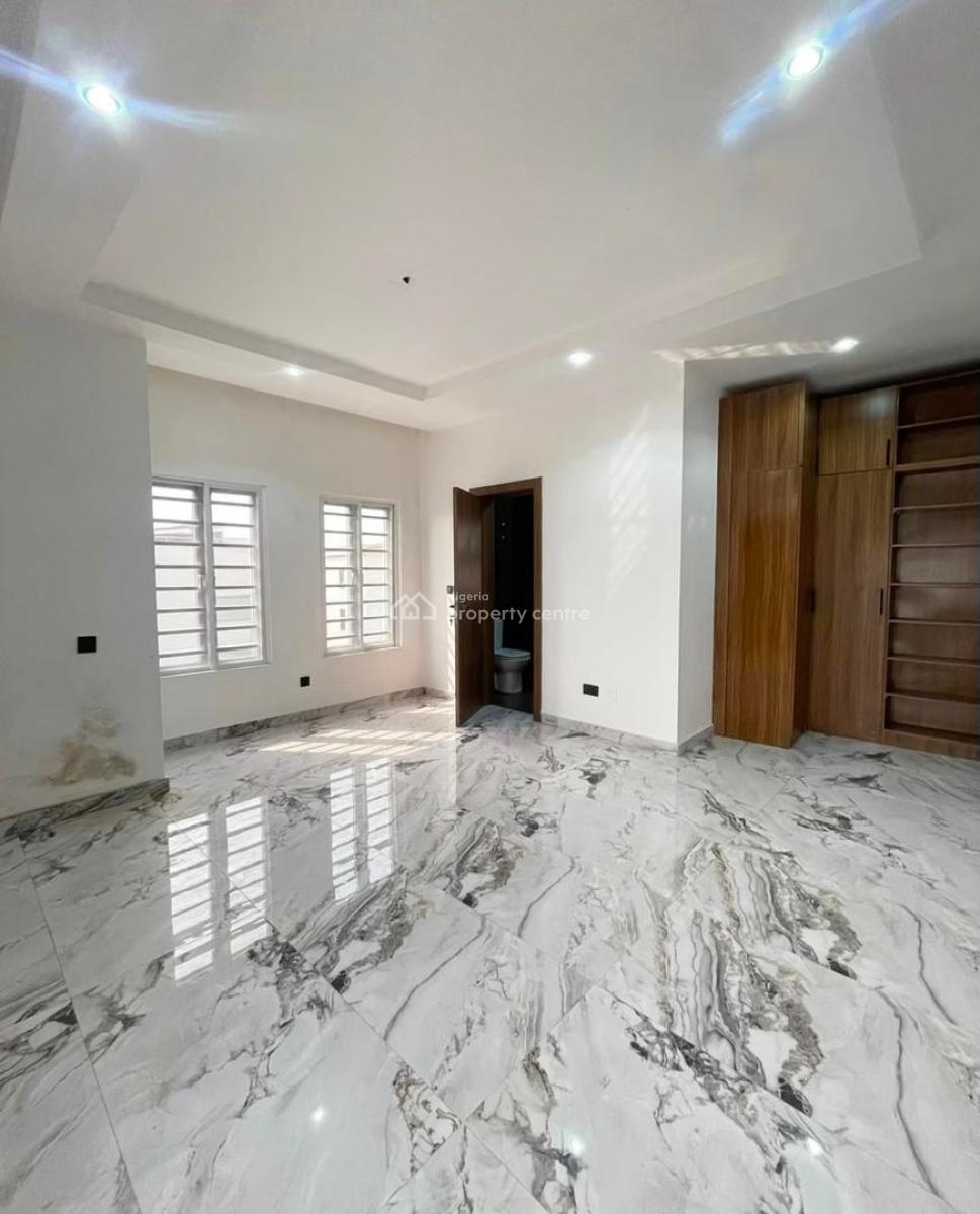 3 Bedroom Apartment with a Bq 3rd Floor, Ikate, Lekki, Lagos, Flat / Apartment for Rent