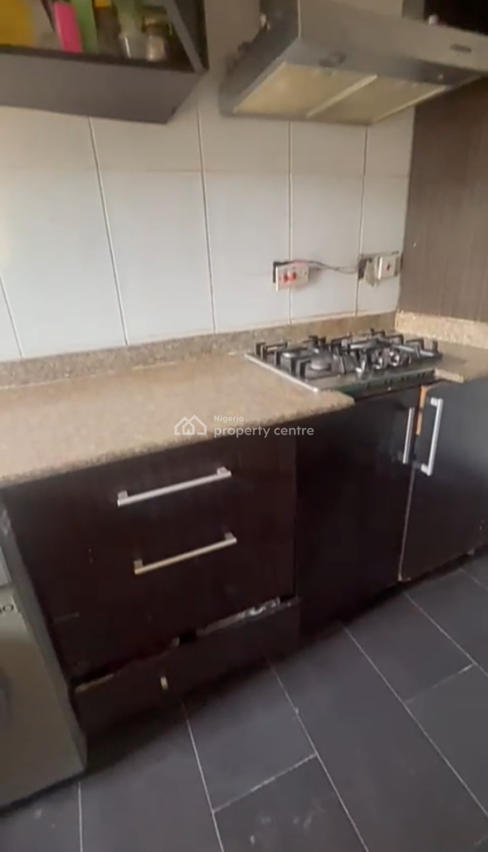 Self Serviced 3bedroom Flat with Bq, U3 Estate Lekki Right, Lekki Phase 1, Lekki, Lagos, Flat / Apartment for Rent