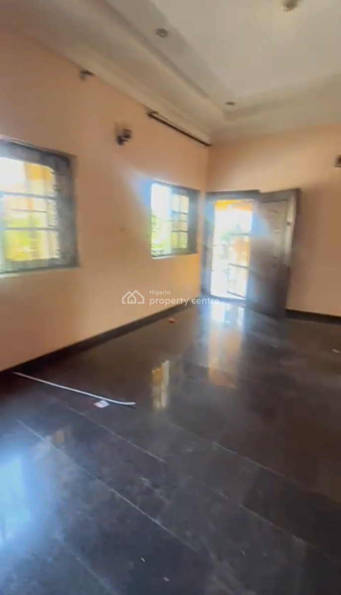 Self Serviced 3bedroom Flat with Bq, U3 Estate Lekki Right, Lekki Phase 1, Lekki, Lagos, Flat / Apartment for Rent