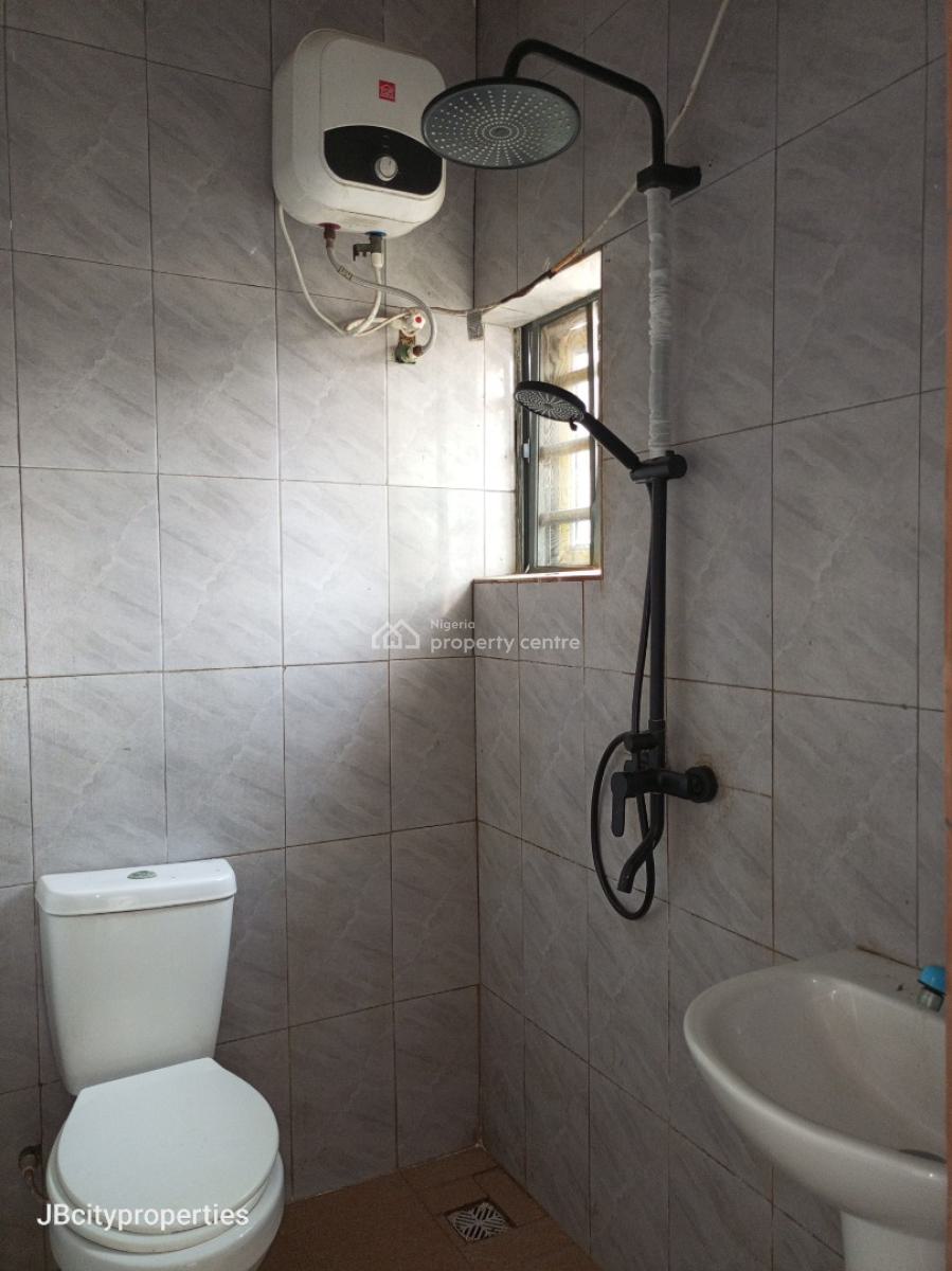 Luxury 2 Bedroom Apartment, Ogombo, Ogombo, Ajah, Lagos, Flat / Apartment for Rent